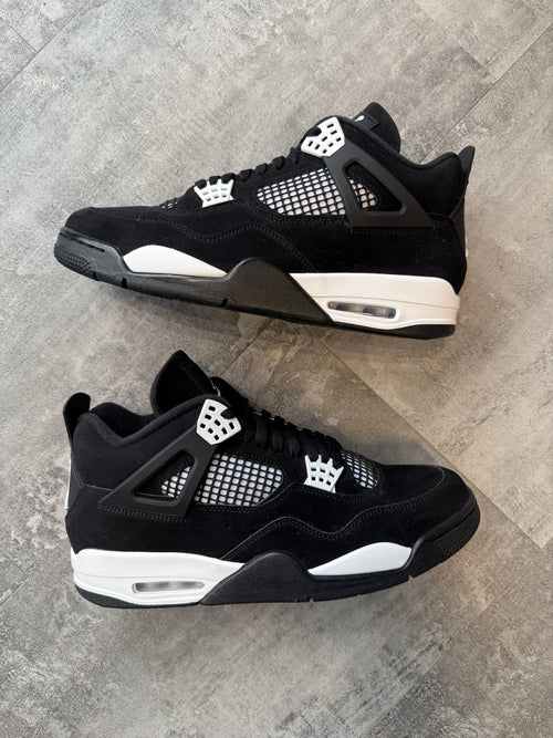 Air Jordan 4 Retro White Thunder (USED) | Vintage Clothing Store Canada