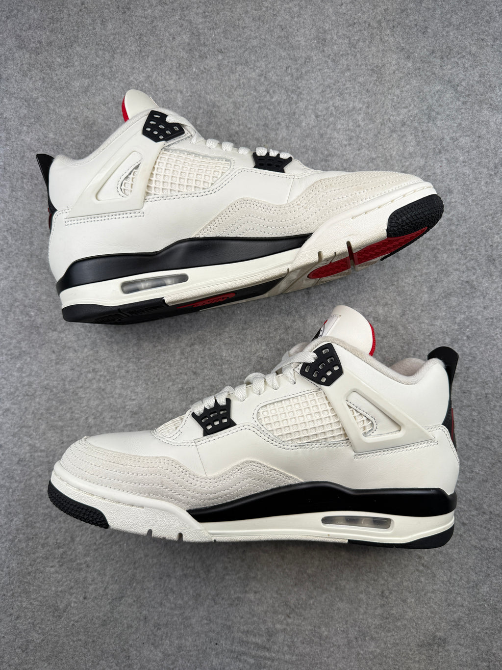 Air Jordan 4 Retro Flight Club (USED)