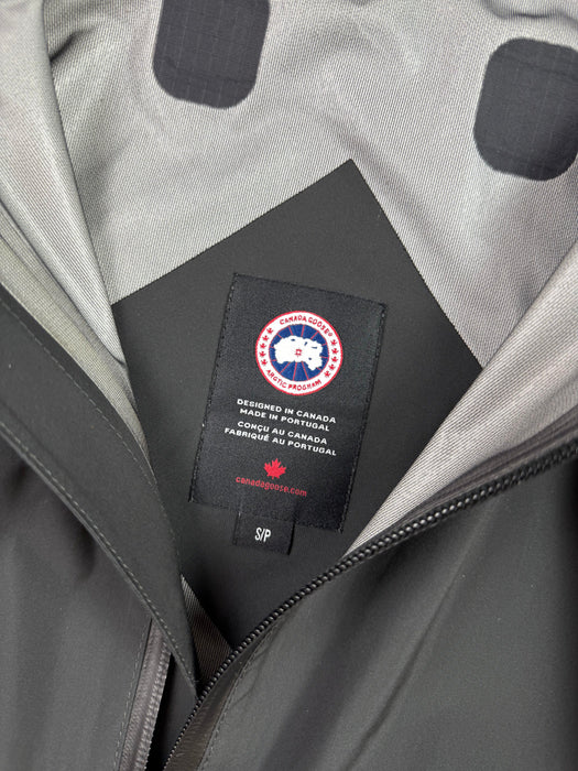 Canada Goose Riverhead Rain Jacket (USED) | Vitnage Clothing Store Canada
