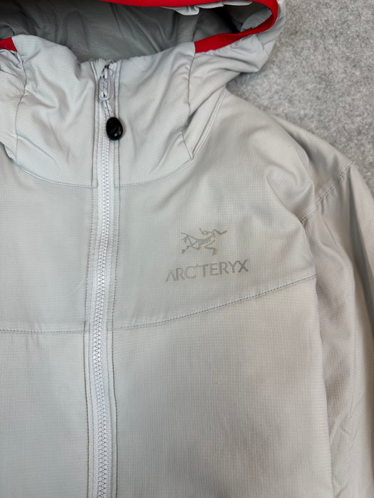 Women’s Arc’teryx Atom LT Hoodie Silver Lining | Vitnage Clothing Store Canada