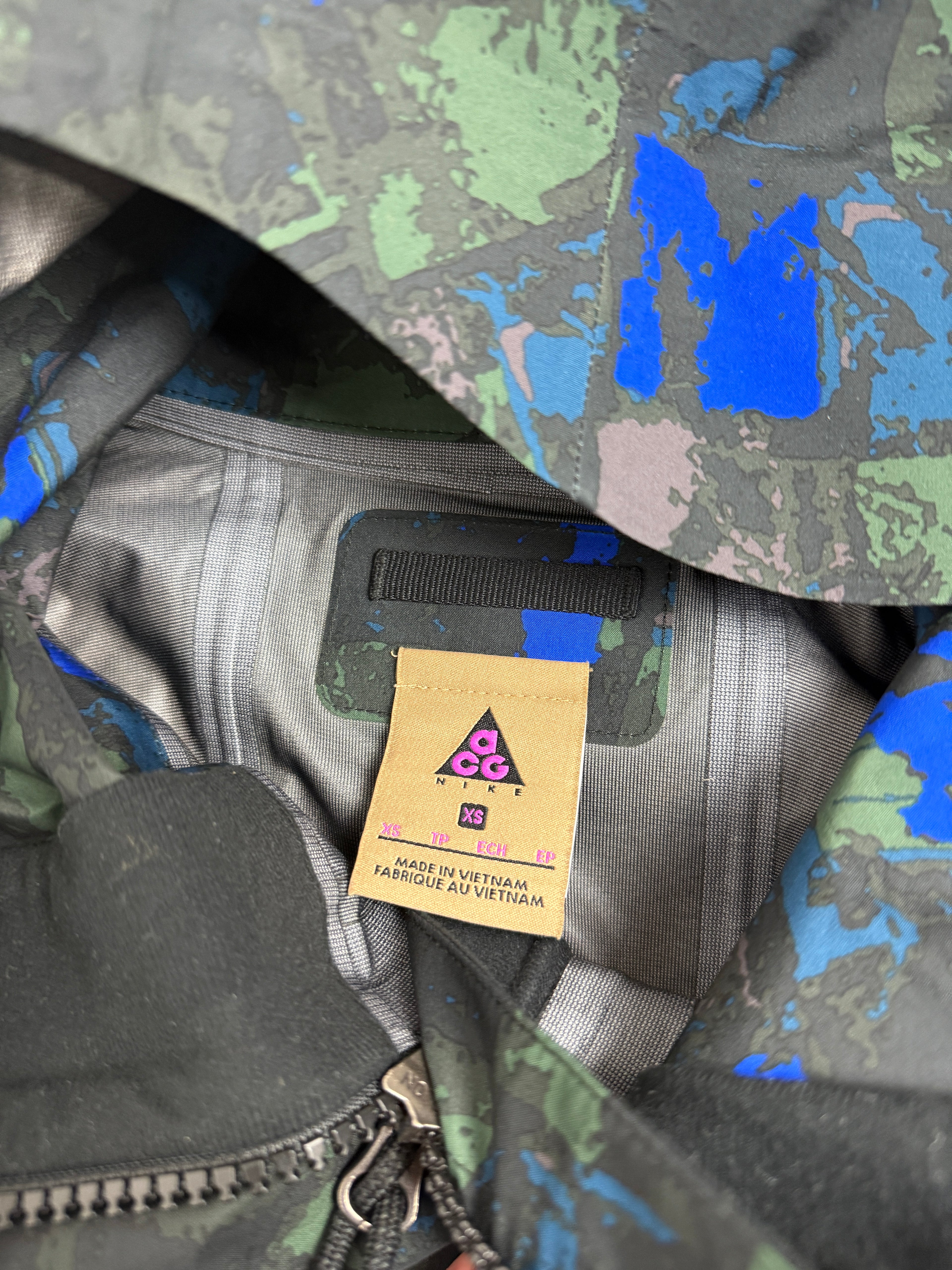 Nike ACG Gore-tex Shell Multicam