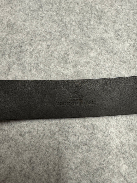 Gucci Pegasus Leather Belt Black (USED) | Vitnage Clothing Store Canada
