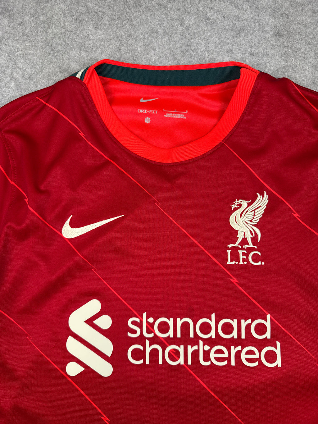 Nike Liverpool F.C. 2022-2023 Home Jersey Red
