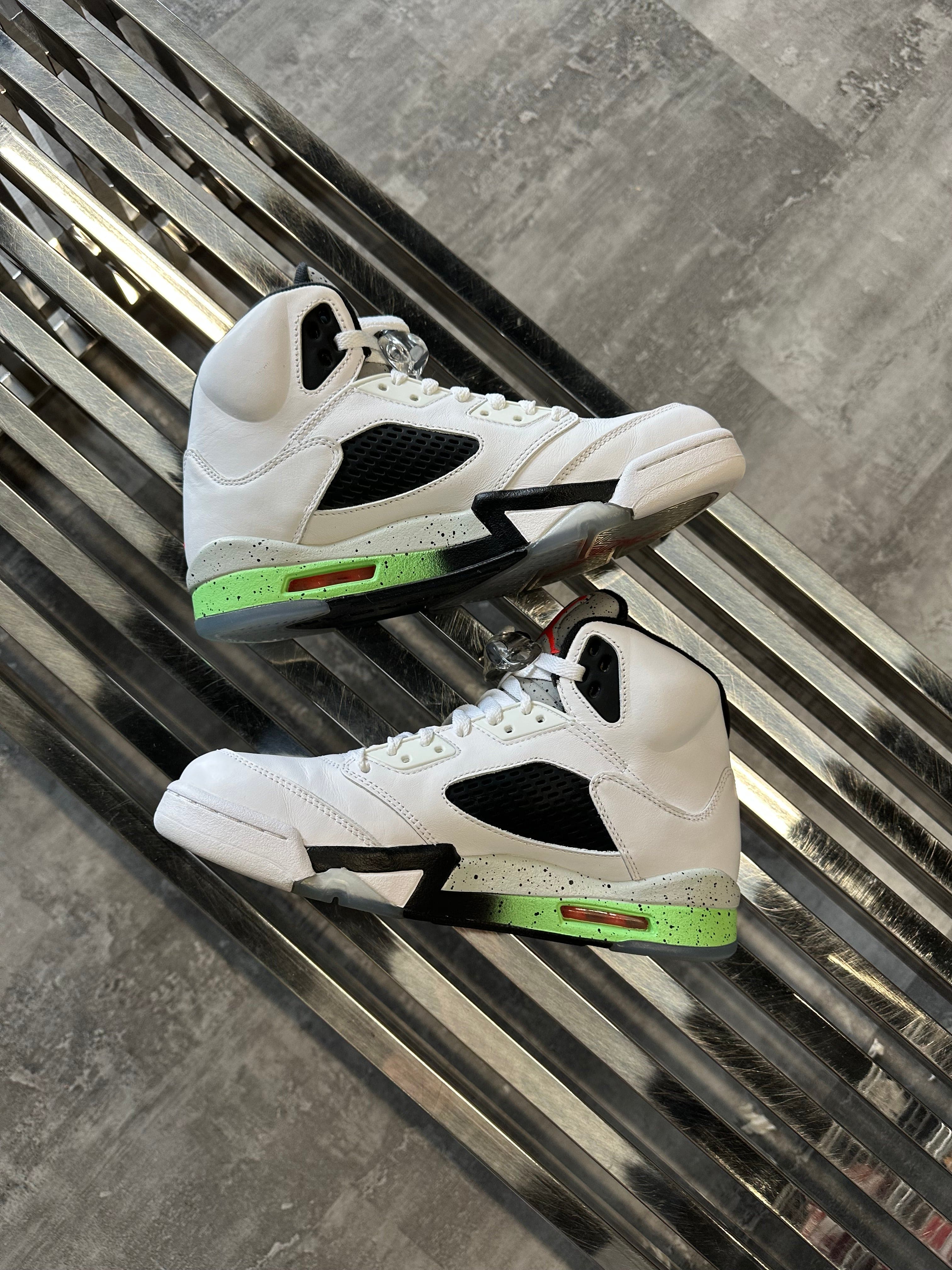 Air Jordan 5 Retro Poison Green (USED)