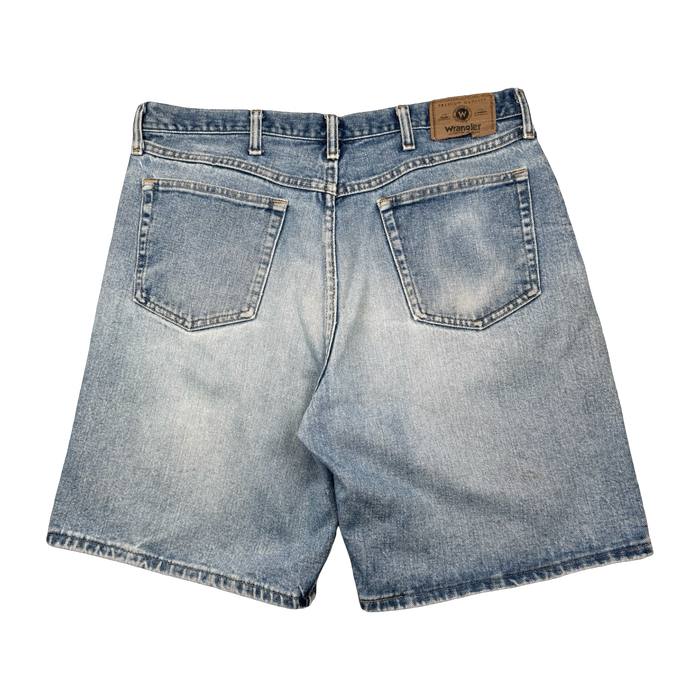 Wrangler Relaxed Fit Denim Shorts | Vitnage Clothing Store Canada