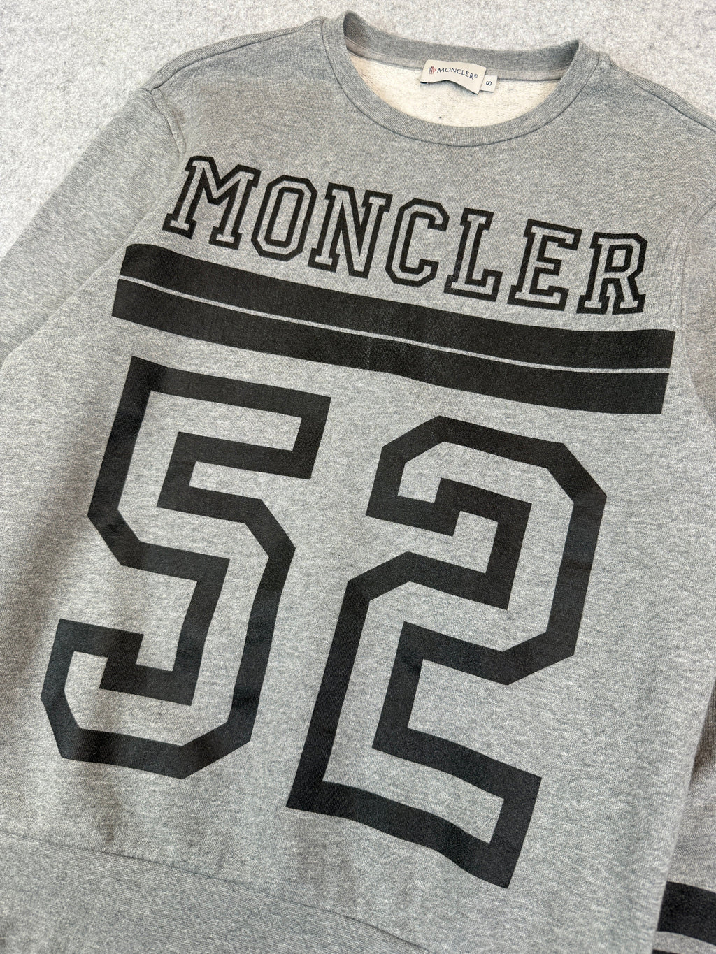 Moncler 52 Sweatshirt Grey (USED)