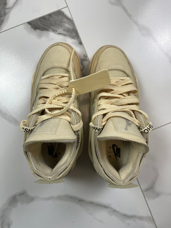 Women's Air Jordan 4 Retro Off-White Sail (USED)