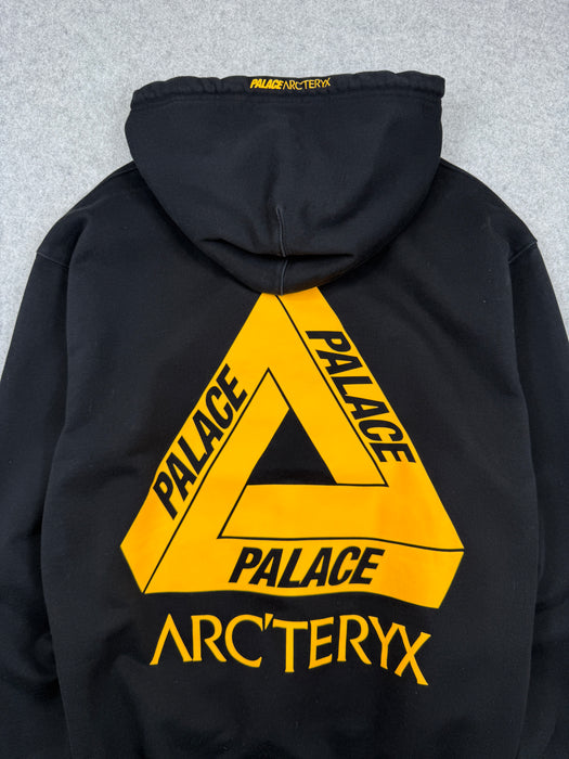 Arc’teryx x Palace Embroidered Logo Hoodie Black/Gold (USED) | Vitnage Clothing Store Canada