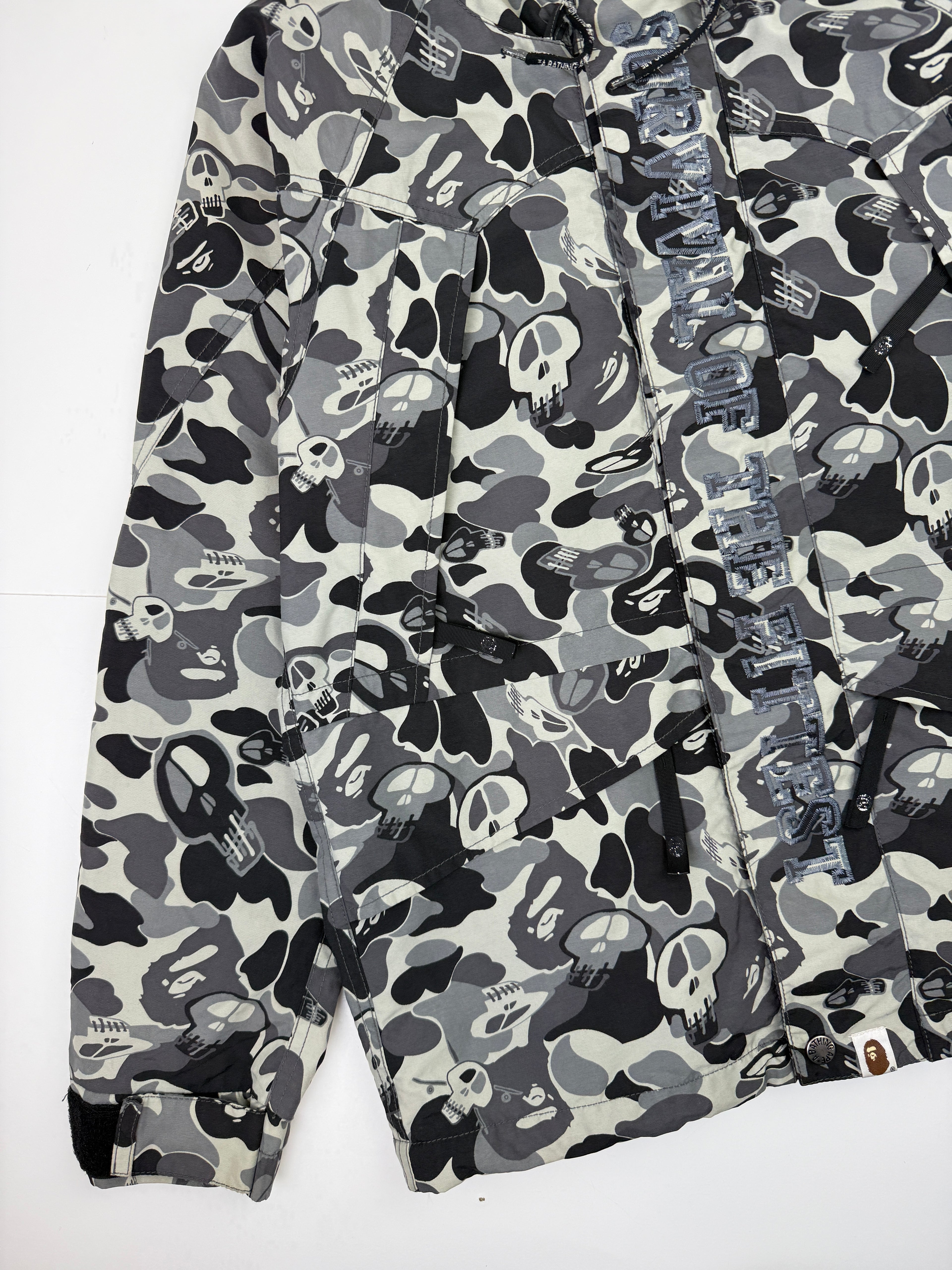 Stussy x BAPE Skull Camo Snowboard Jacket Grey (USED)