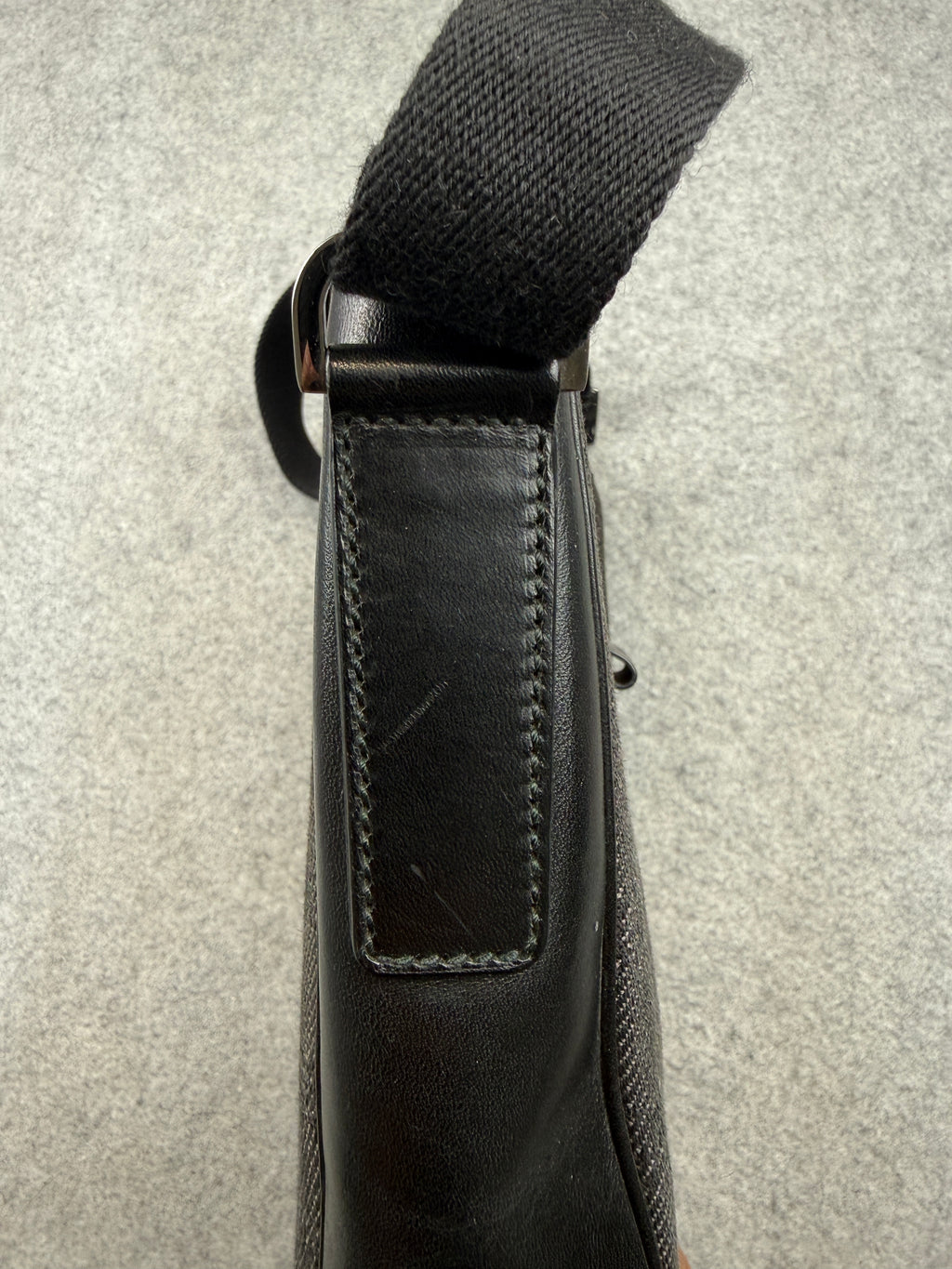 Gucci GG Canvas Half Moon Shoulder Bag Black