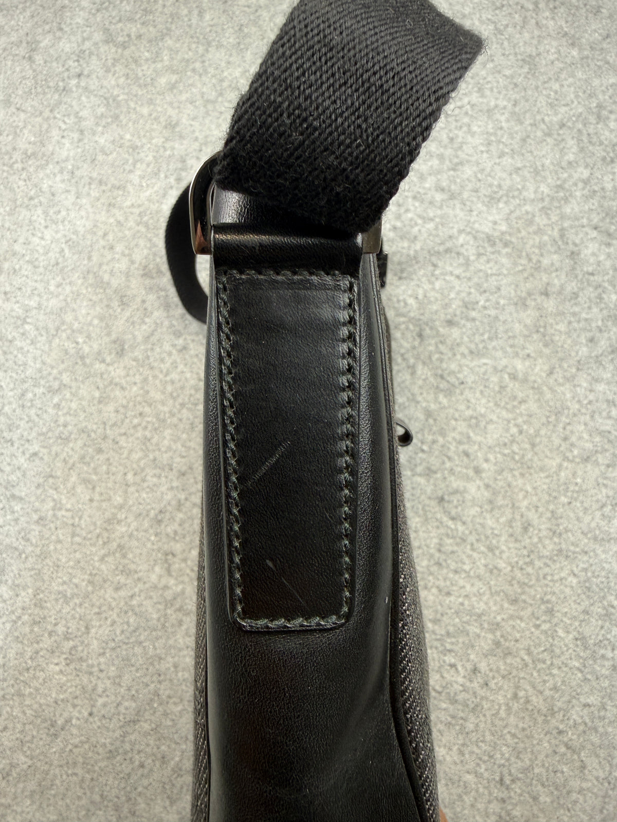 Gucci GG Canvas Half Moon Shoulder Bag Black