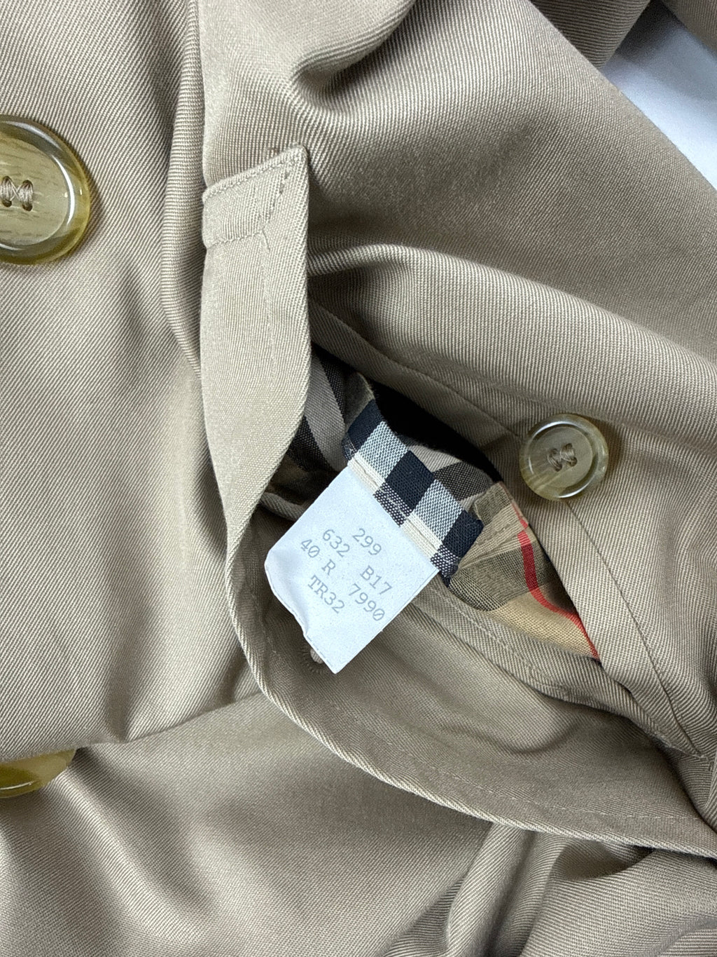 Vintage Men's Burberry Trench Coat Beige
