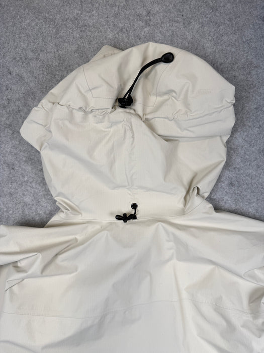 Arc'teryx Alpha SL Anorak Pullover Shell Cream (USED) | Vitnage Clothing Store Canada