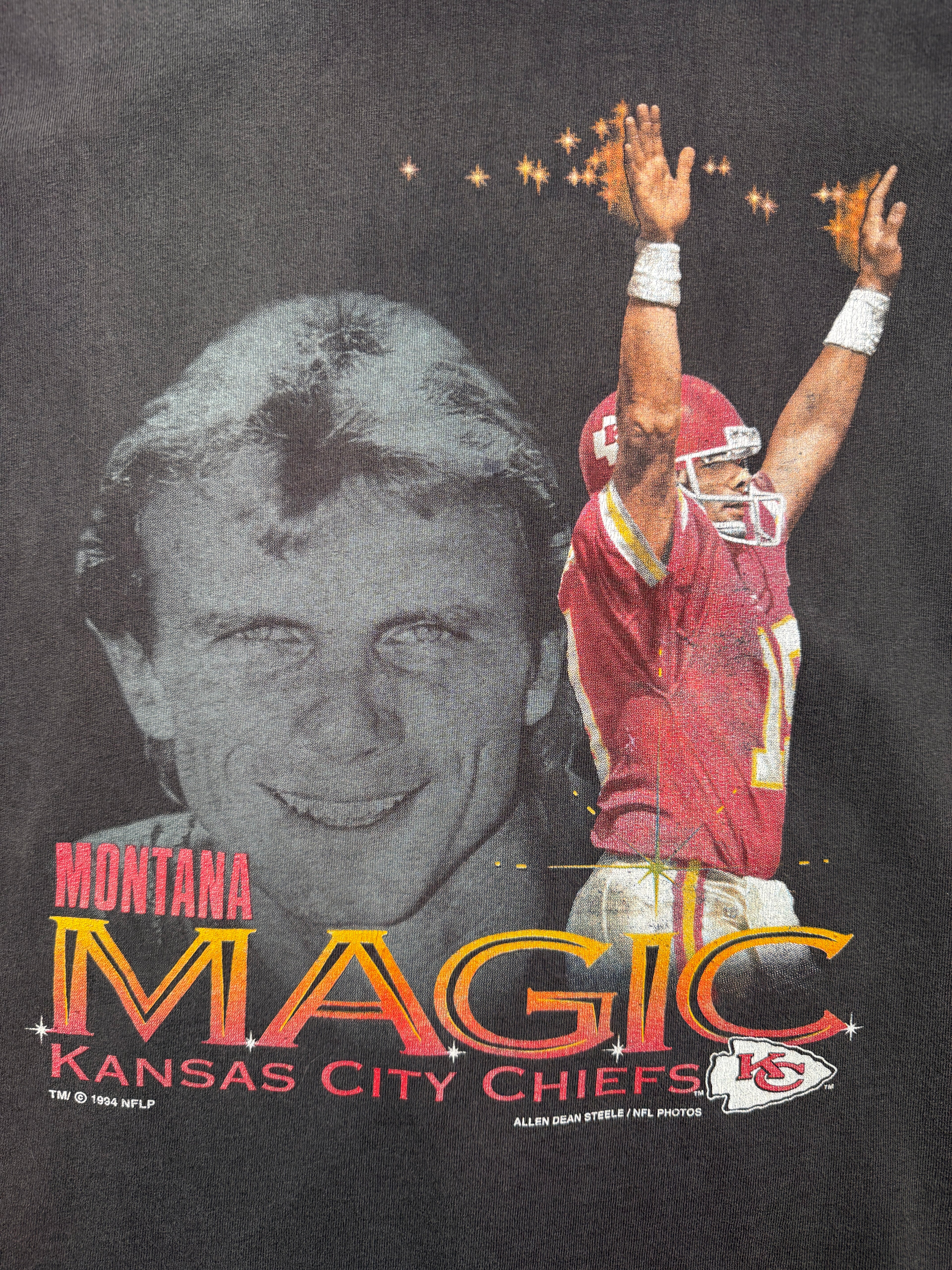 Vintage Kansas City Chiefs Joe Montana Magic Tee Black