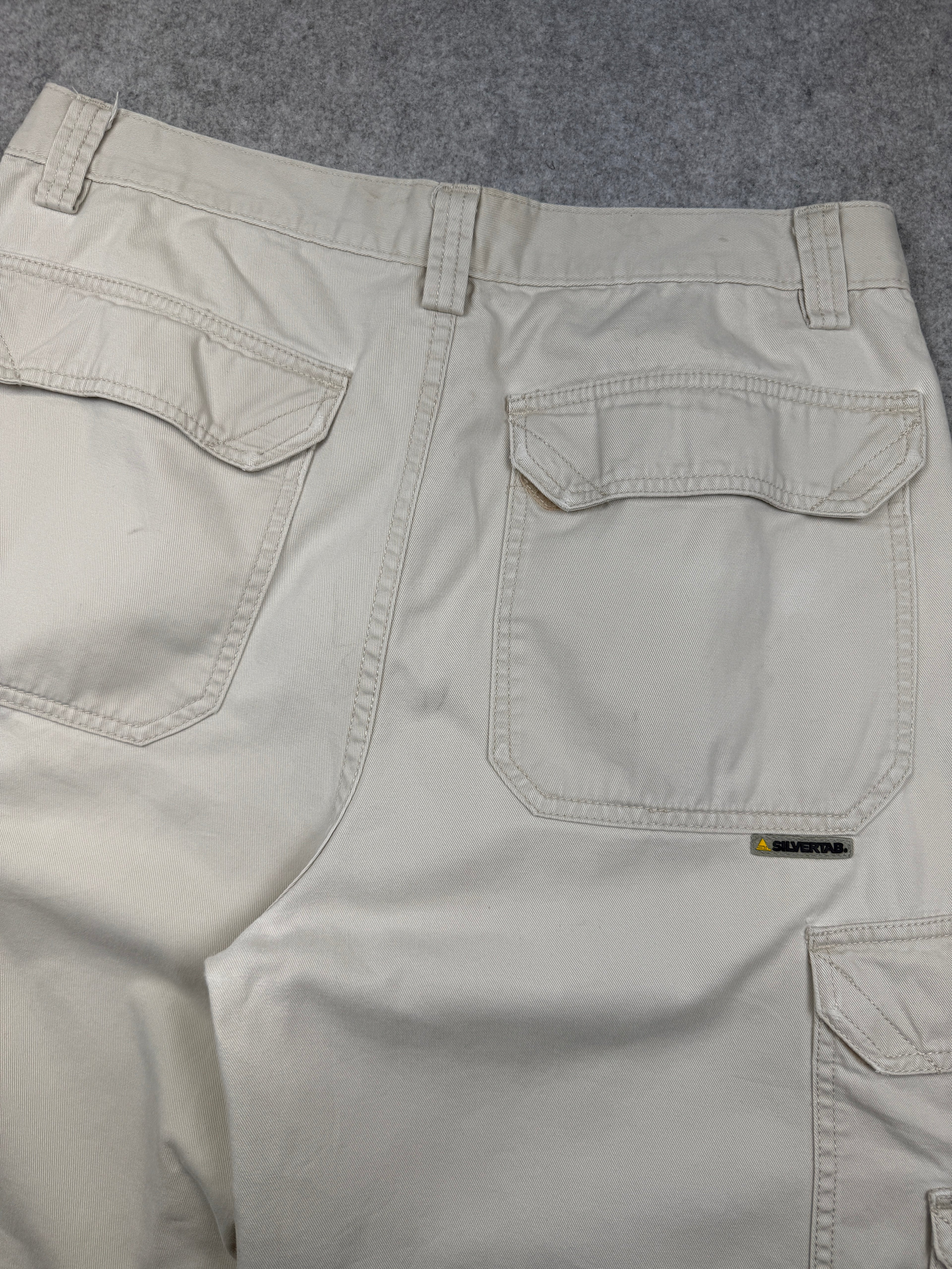 Levi's Silver Tab Multi Cargo Shorts Beige