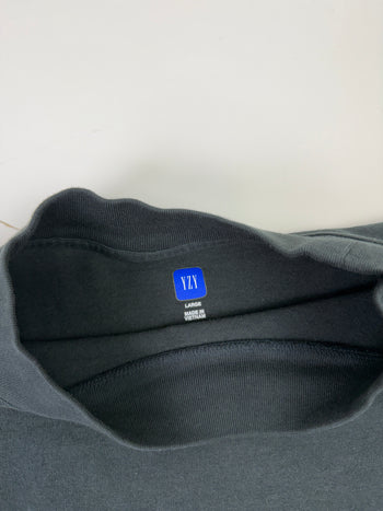 Yeezy Gap Dove L/S Tee Black (USED)