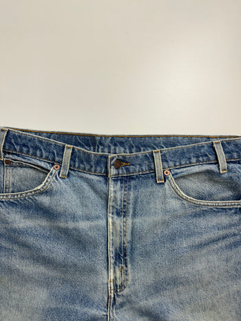 (37) Vintage 505 Levis Orange Tab Denim Pants