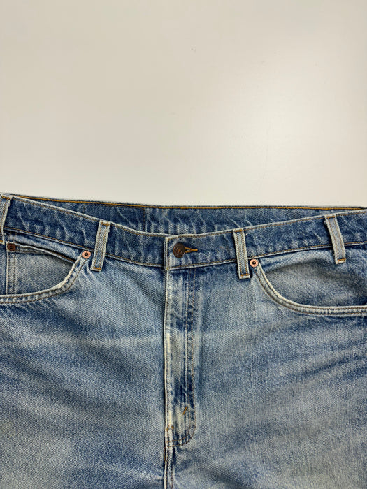 (37) Vintage 505 Levis Orange Tab Denim Pants | Vitnage Clothing Store Canada