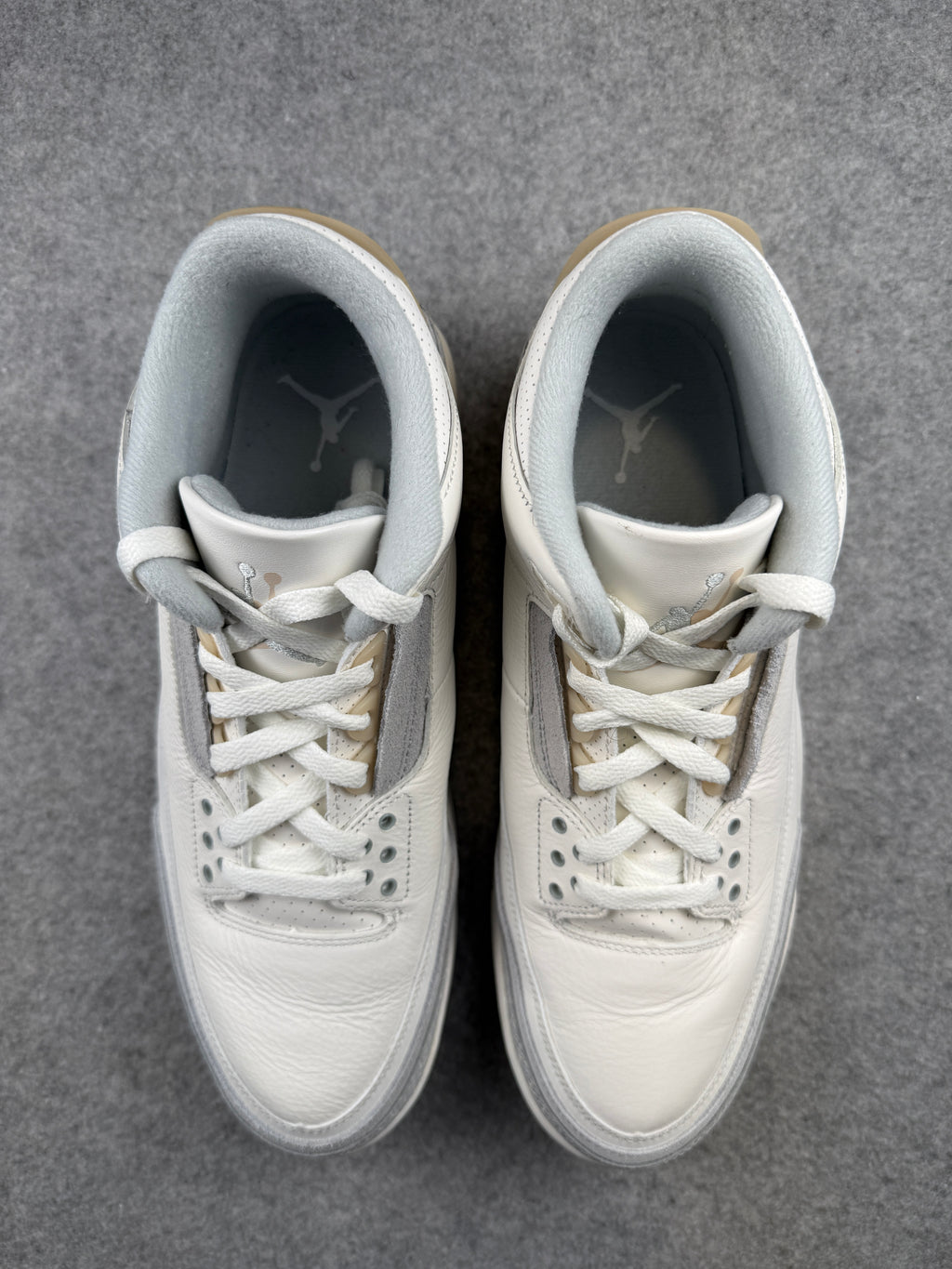 Air Jordan 3 Retro Craft Ivory (USED)