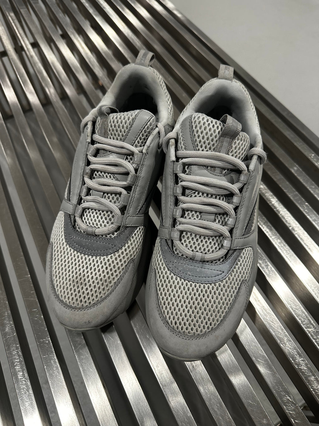 Dior B22 Grey (USED)