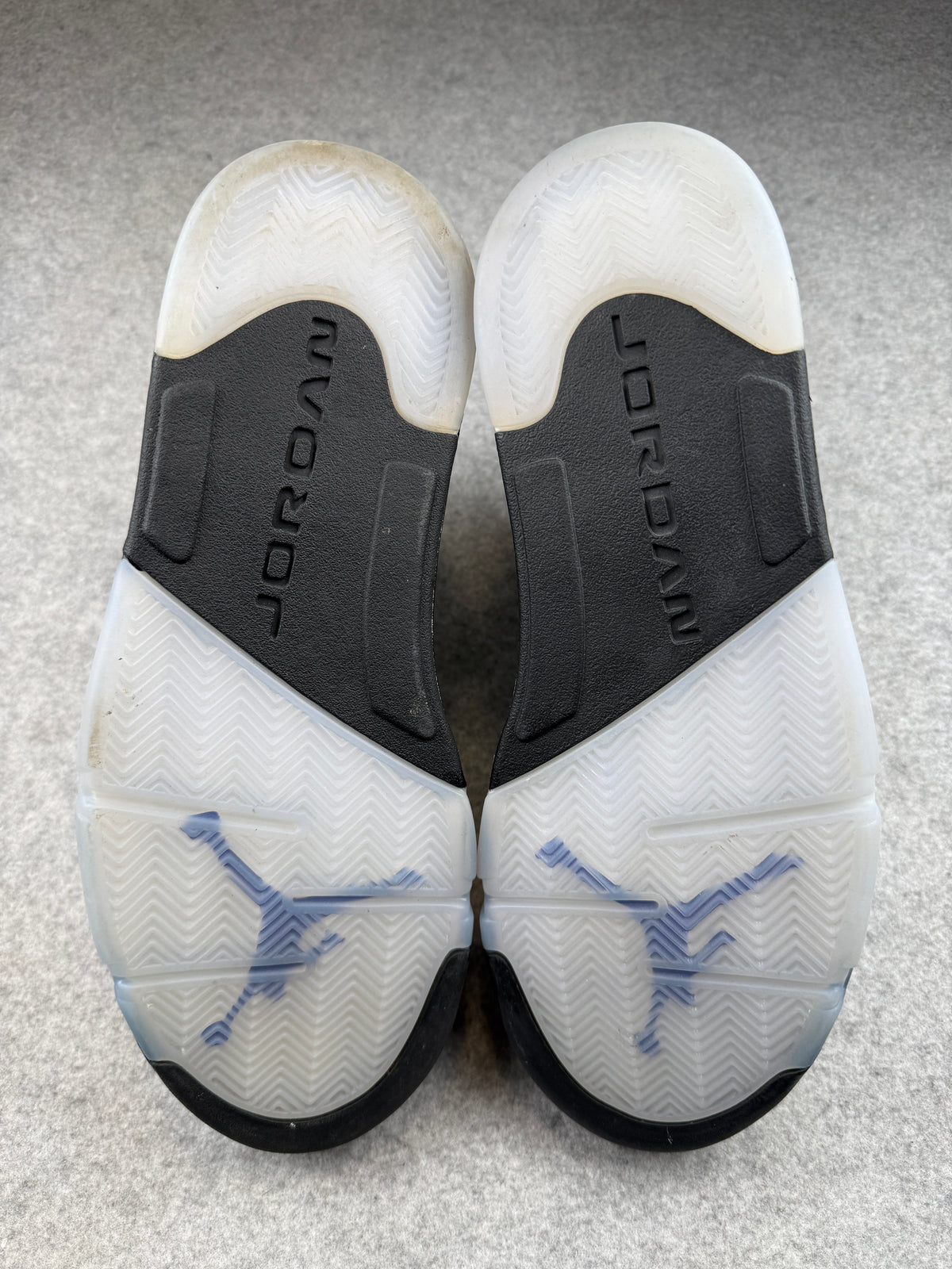 Air Jordan 5 Retro Dark Concord (USED, NO BOX)