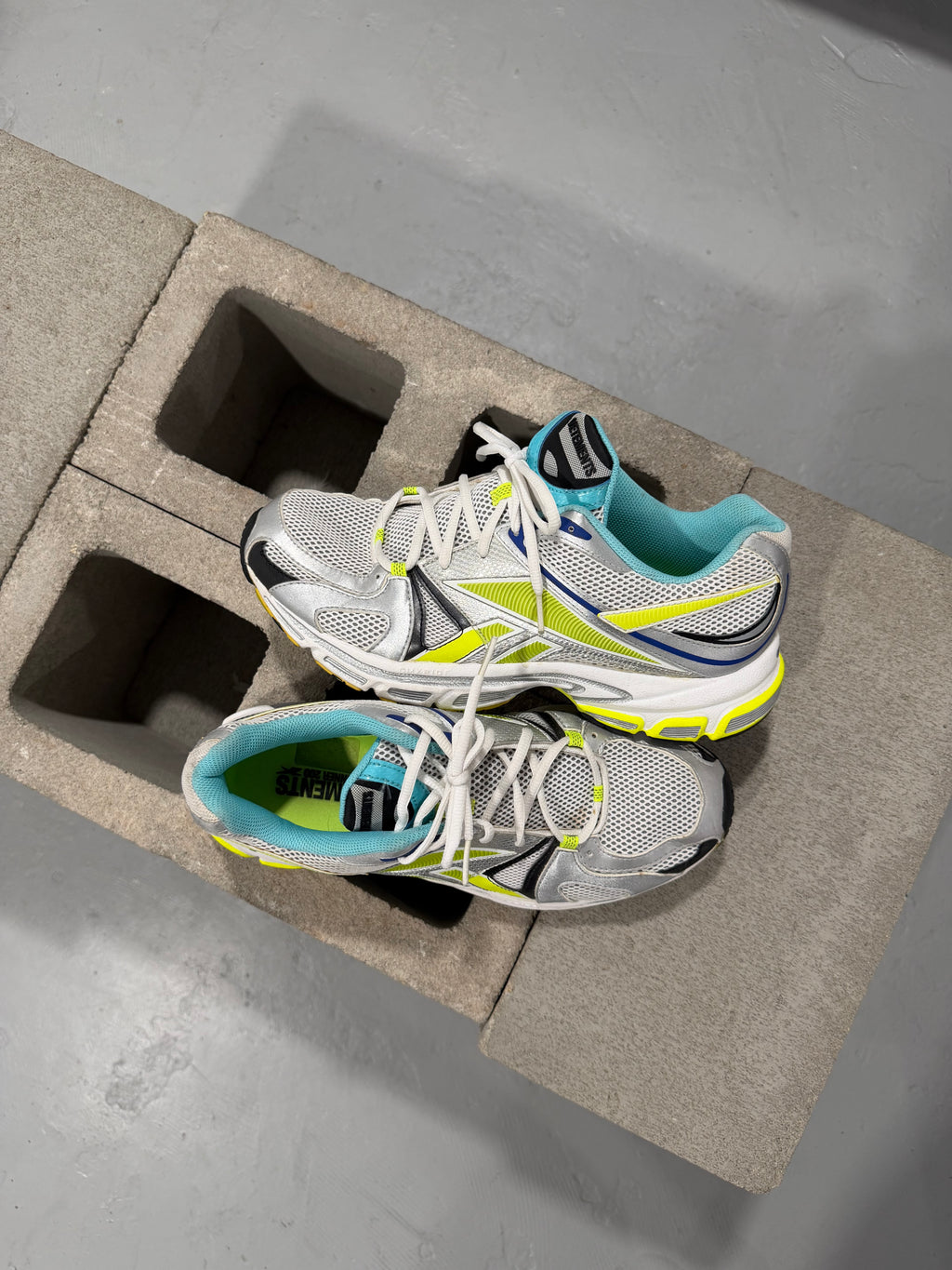 Reebok x Vetements Spike Runner 200 White/Yellow (USED)