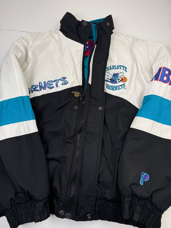 Vintage Pro Player Charlotte Hornets Insulated Jacket