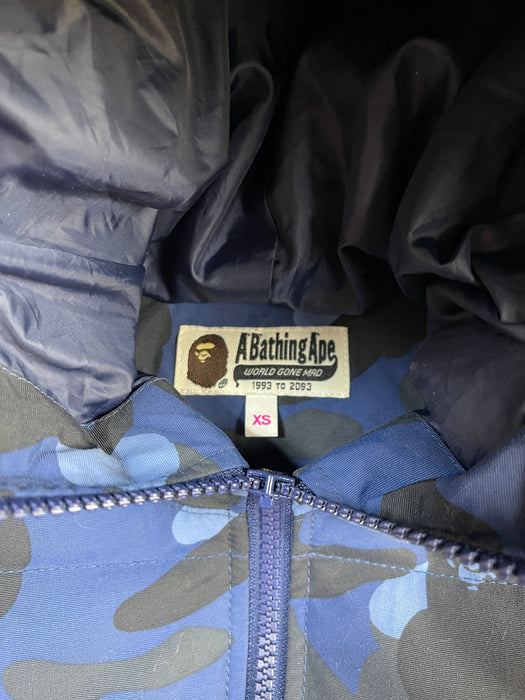 BAPE Color Camo Shark Hoodie Down Jacket Navy (USED) | Vitnage Clothing Store Canada