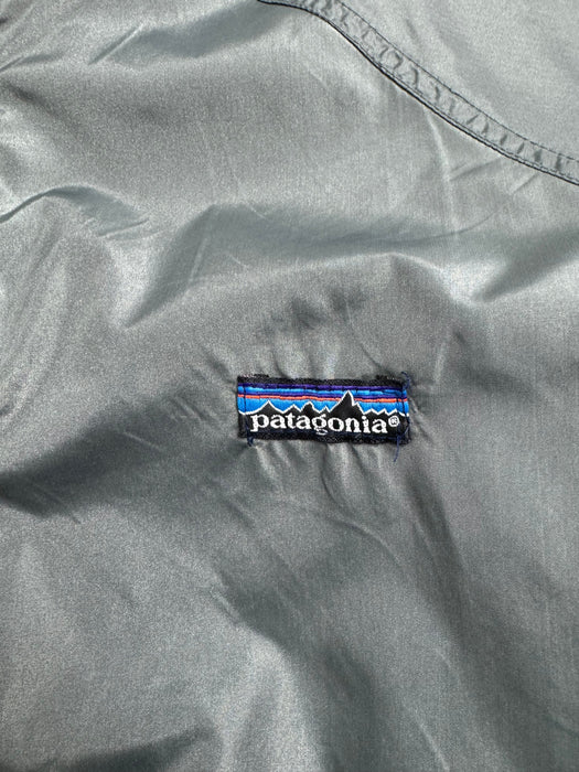 Vintage 90s Patagonia Bomber Style Jacket Grey | Vitnage Clothing Store Canada