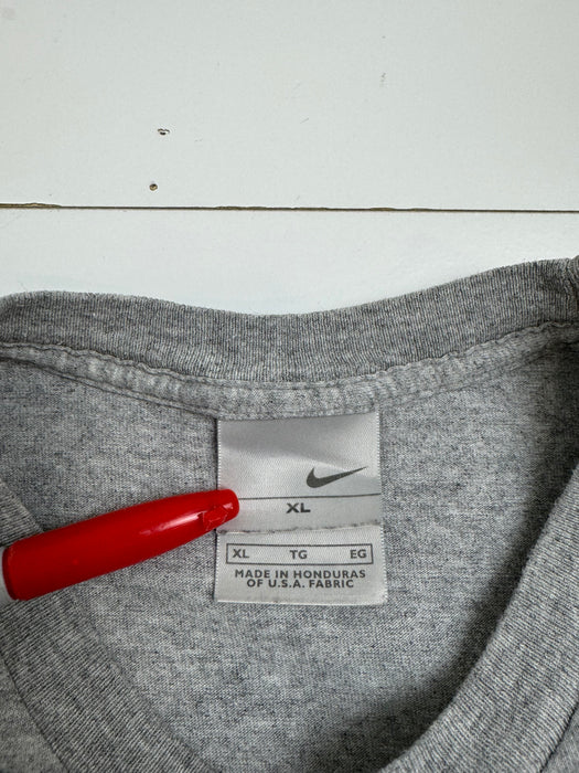 Vintage 2000s Nike Air Tee Grey | Vitnage Clothing Store Canada