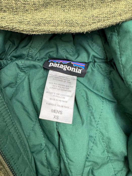 Vintage Patagonia Insulated Zip-Up Hoodie Green | Vitnage Clothing Store Canada