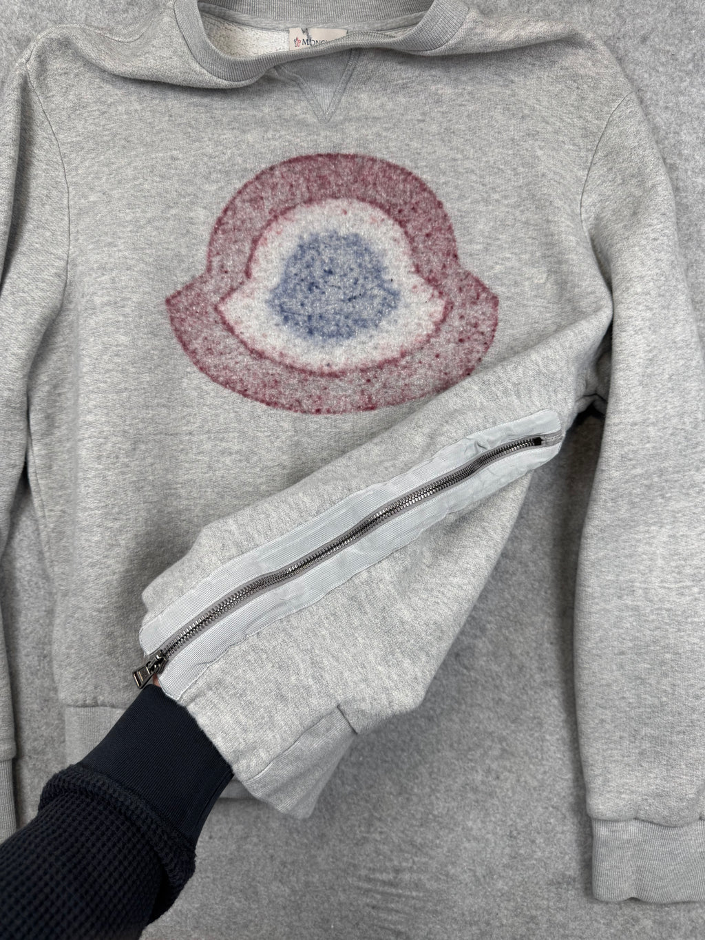 Moncler Side Zipper Crewneck Grey (USED)