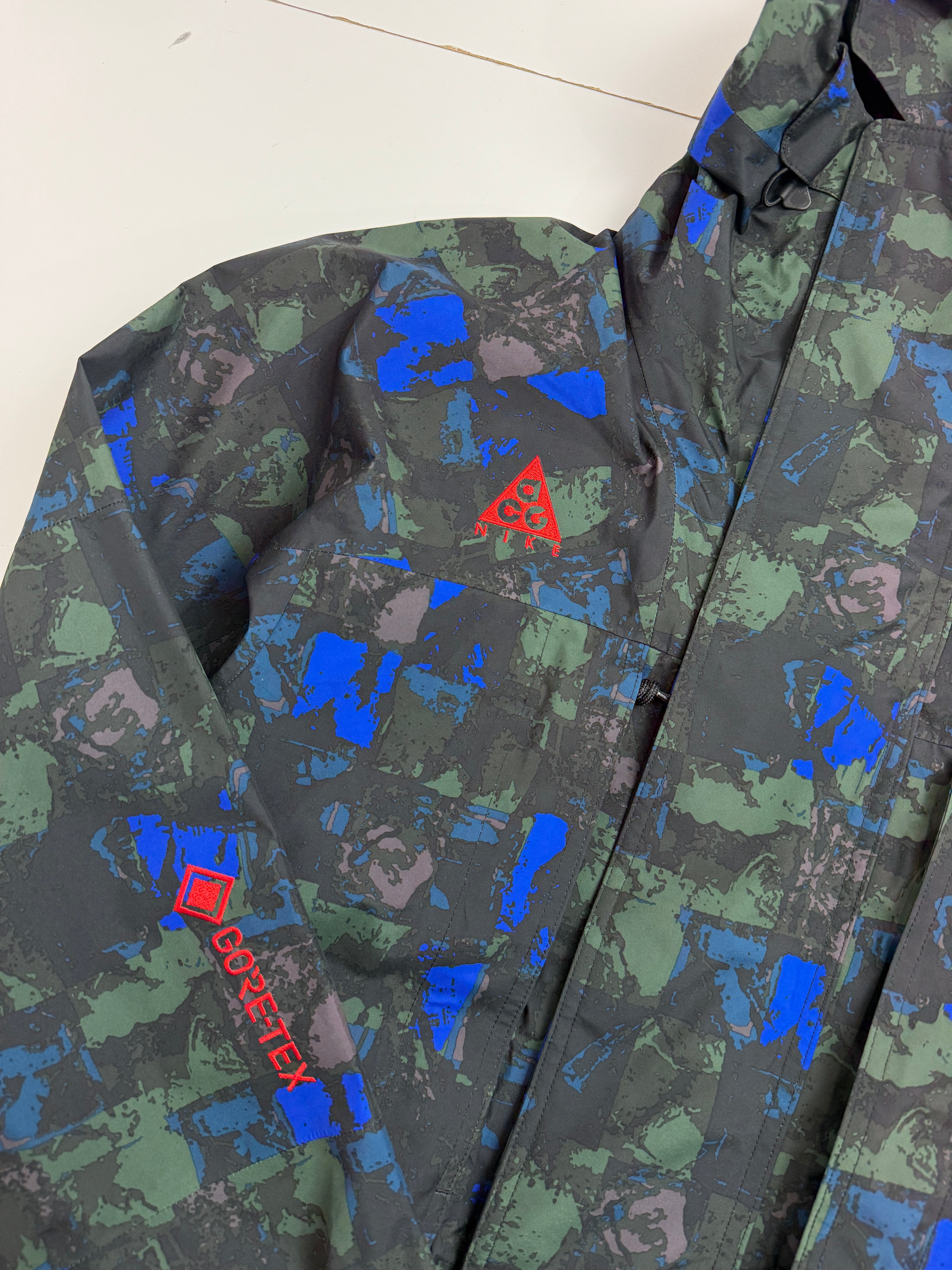 Nike ACG Gore-tex Shell Multicam