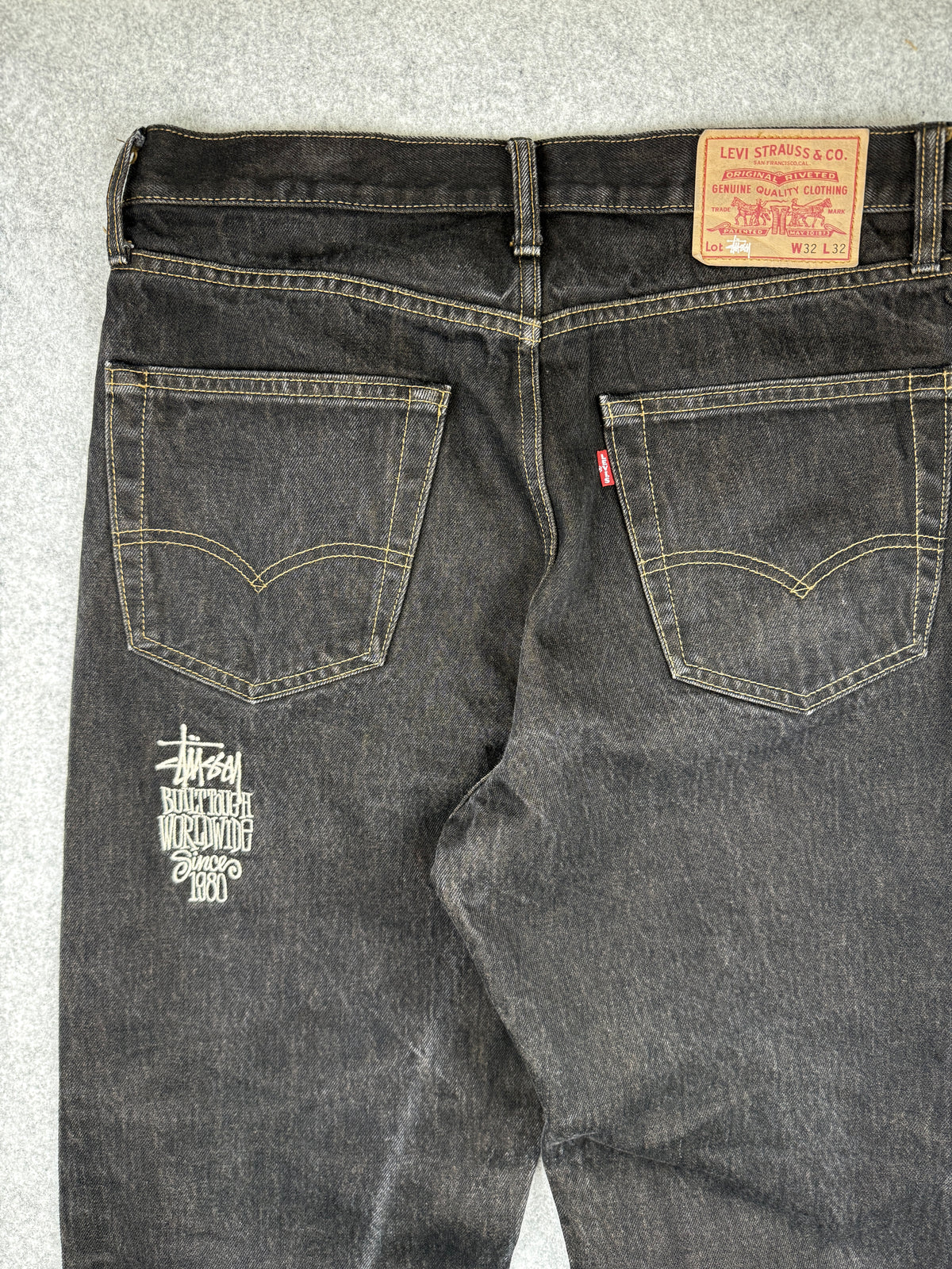 Stussy x Levi’s Crispy Rinse 568 Denim Pants Black/Brown (USED)