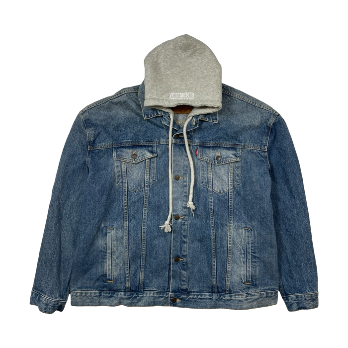 2017 Vetements x Levi’s Hooded Oversized Denim Jacket (USED) | Vitnage Clothing Store Canada