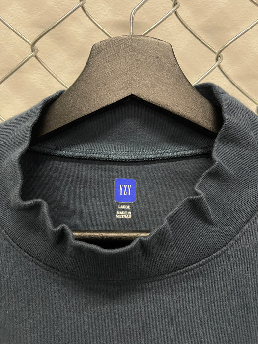 Yeezy Gap Engineered by Balenciaga Dove No Seam Tee Dark Blue (USED) | Vitnage Clothing Store Canada