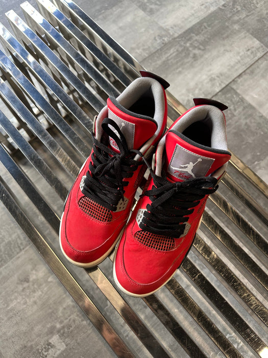 Air Jordan 4 Retro Toro Bravo (USED) | Vitnage Clothing Store Canada