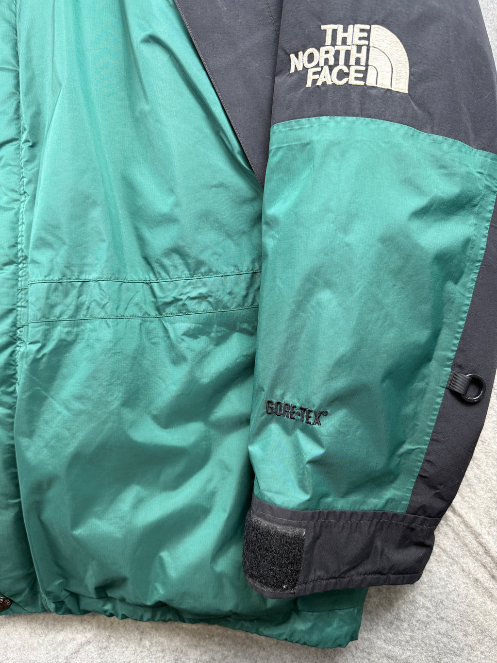 Vintage 90’s The North Face Mountain Gore-tex Jacket Green