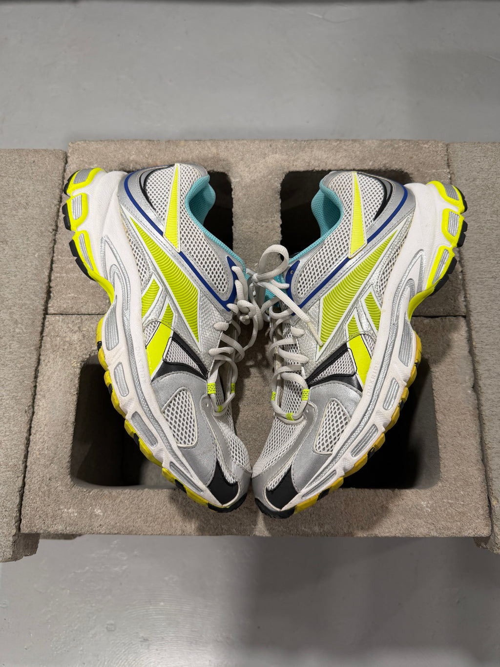 Reebok x Vetements Spike Runner 200 White/Yellow (USED)