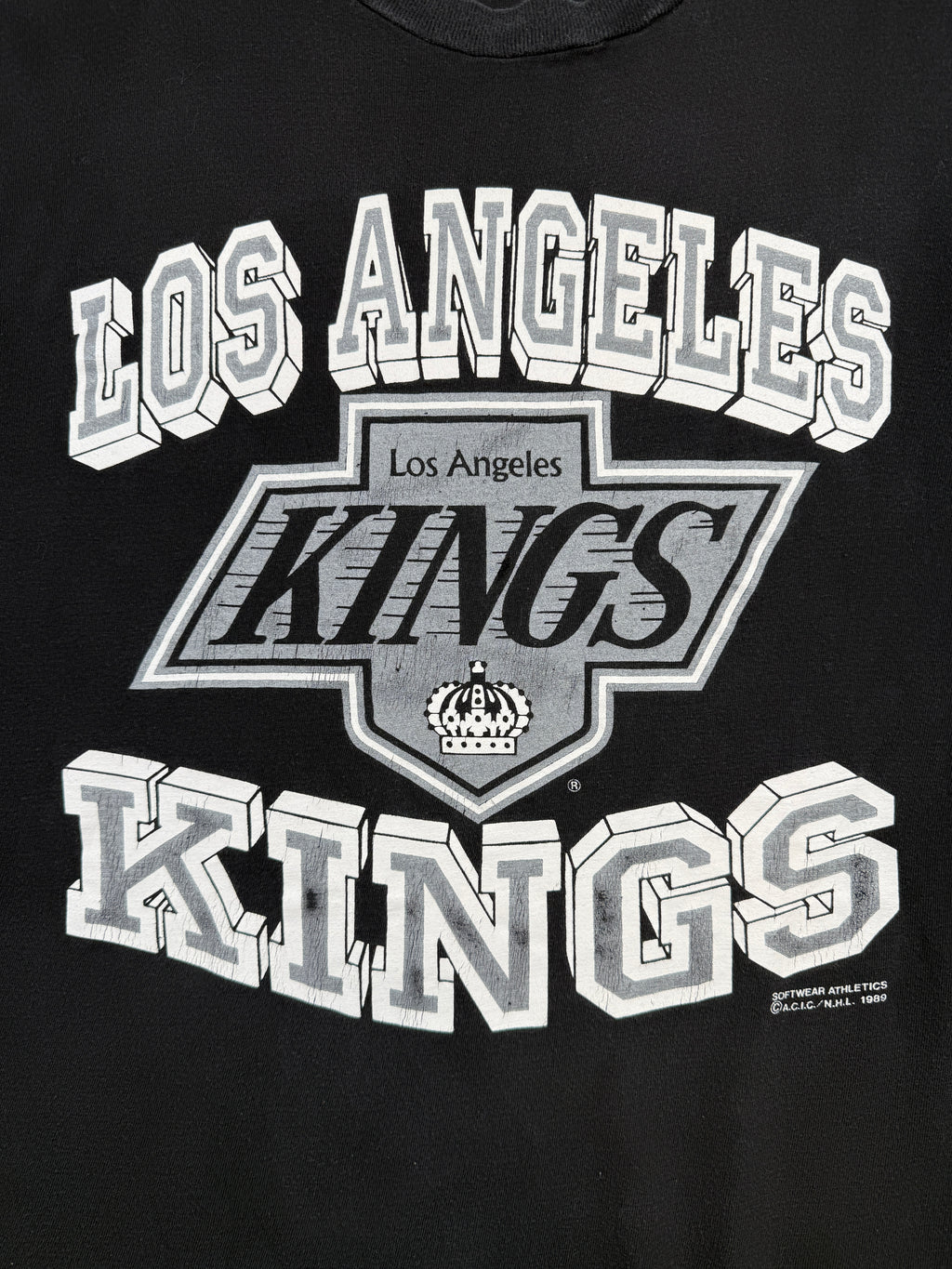 Vintage NHL Los Angeles Kings Logo Tee Black