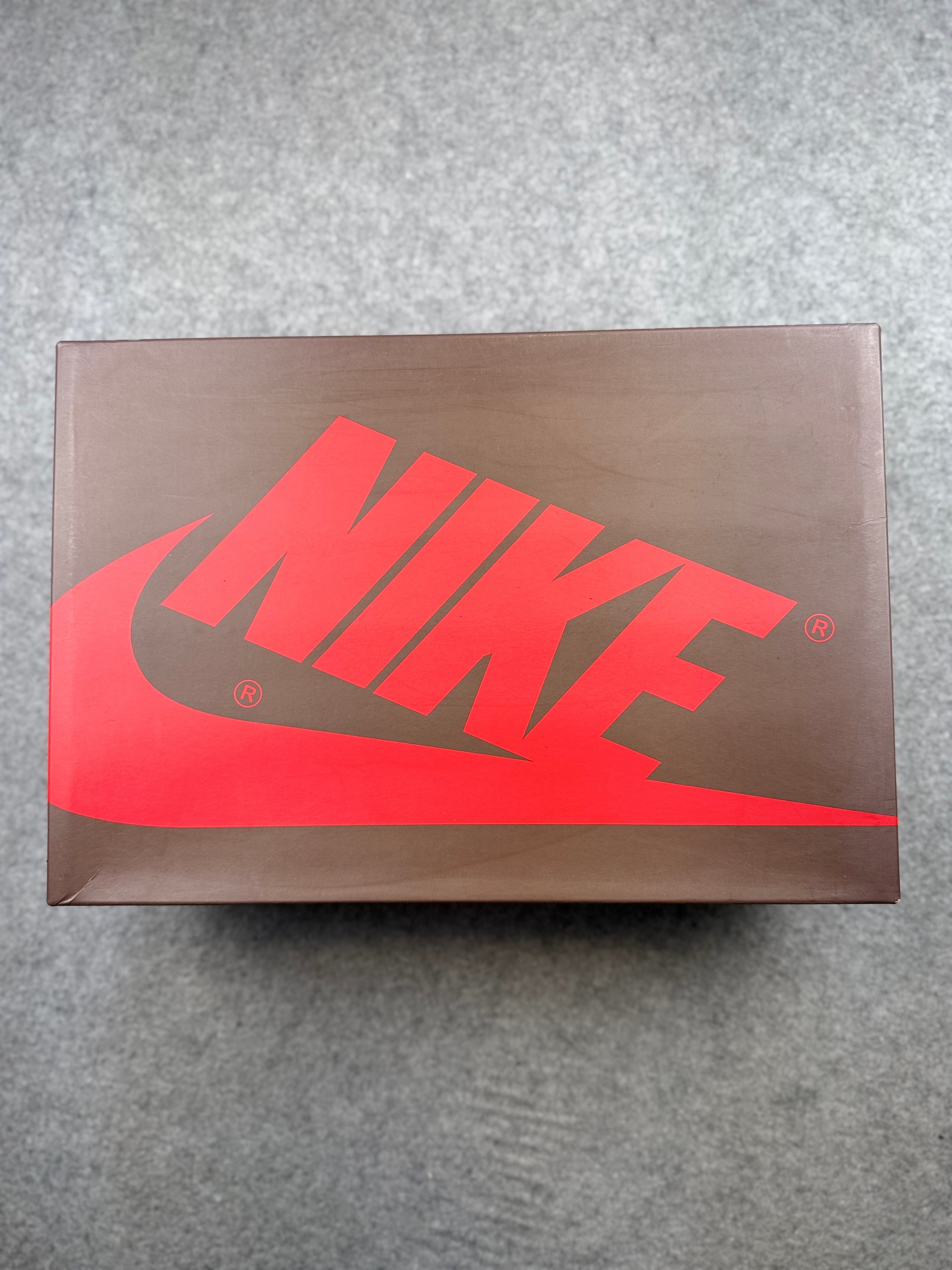 Air Jordan 1 High OG SP Travis Scott Mocha
