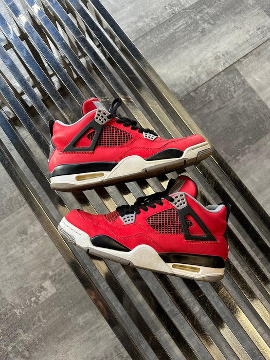 Air Jordan 4 Retro Toro Bravo (USED) | Vitnage Clothing Store Canada