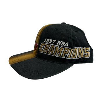 VIntage 1997 Chicago Bulls Champions Hat