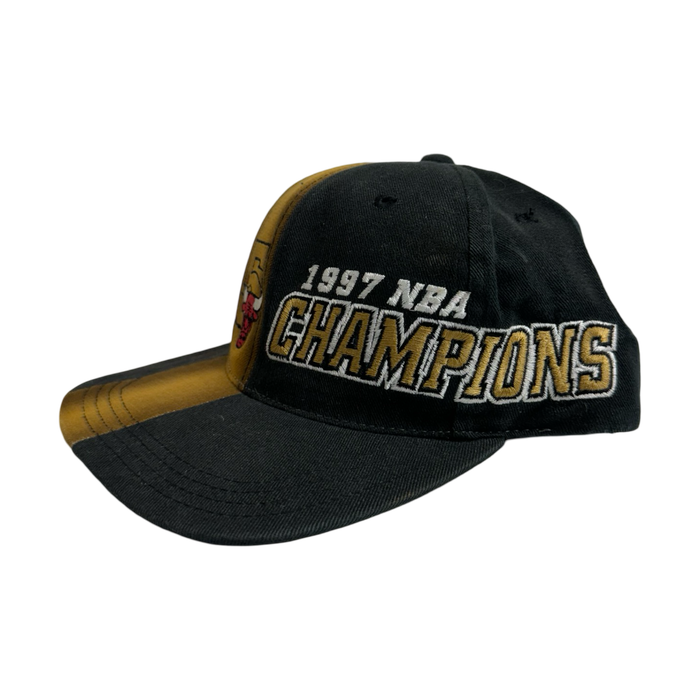 VIntage 1997 Chicago Bulls Champions Hat | Vitnage Clothing Store Canada