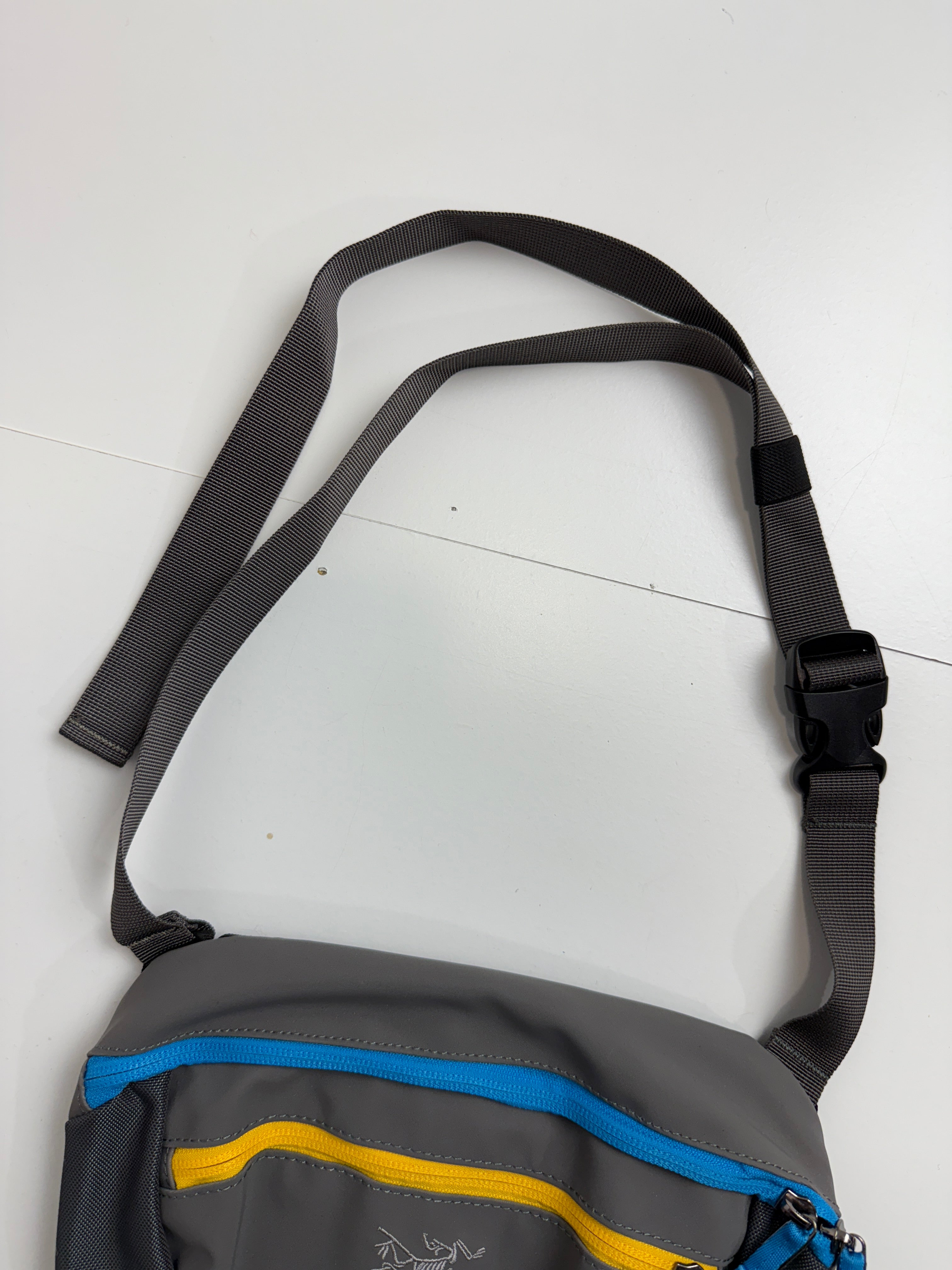 Arc’teryx x Beams Boy Arro Waist Pack Grey