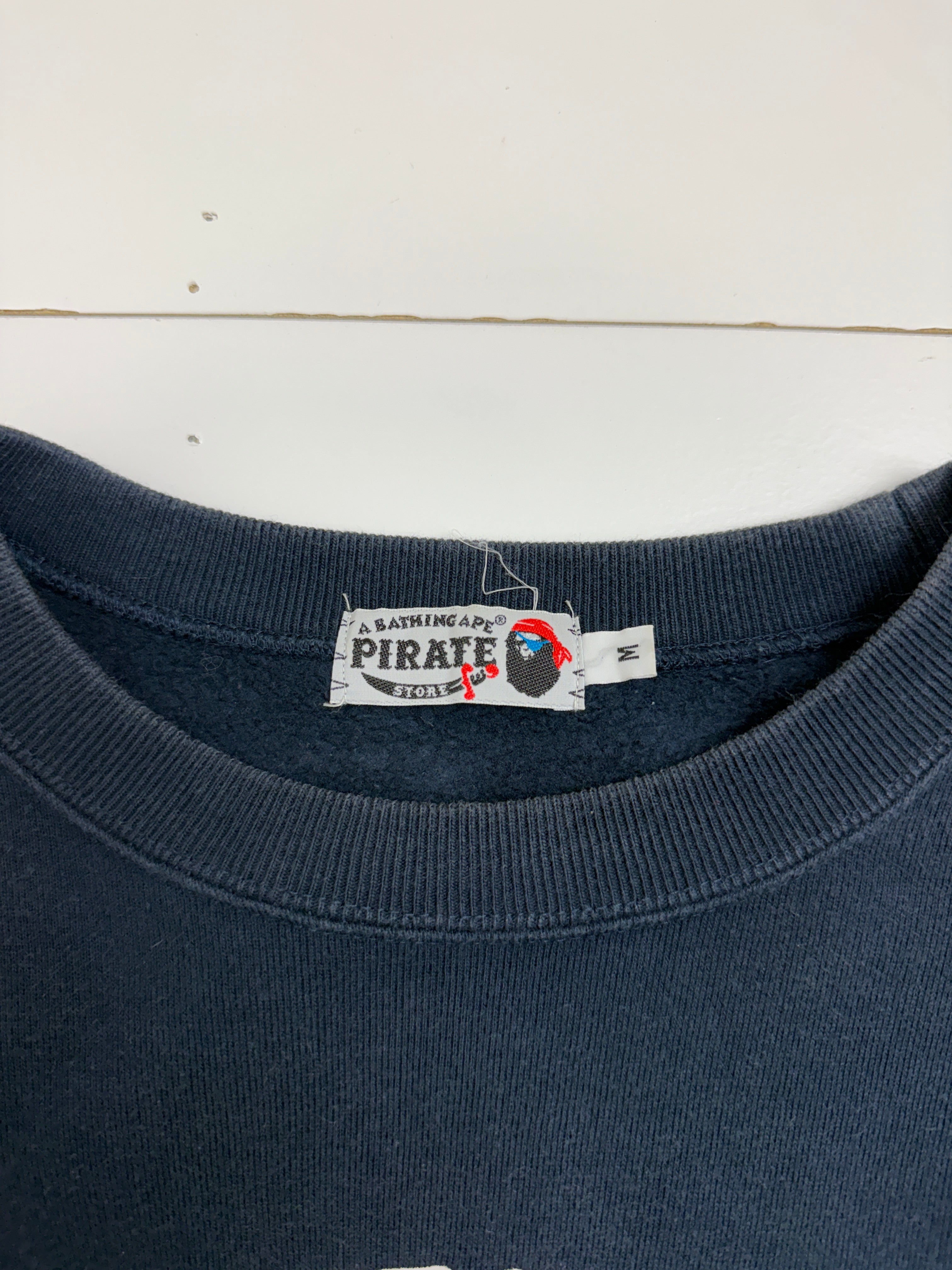 BAPE Ape Crossbone Pirate College Crewneck Navy (USED)