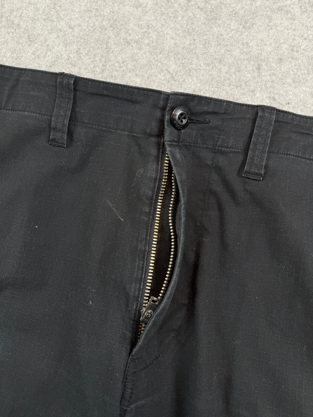 BAPE 6 Pocket Shorts Black (USED)