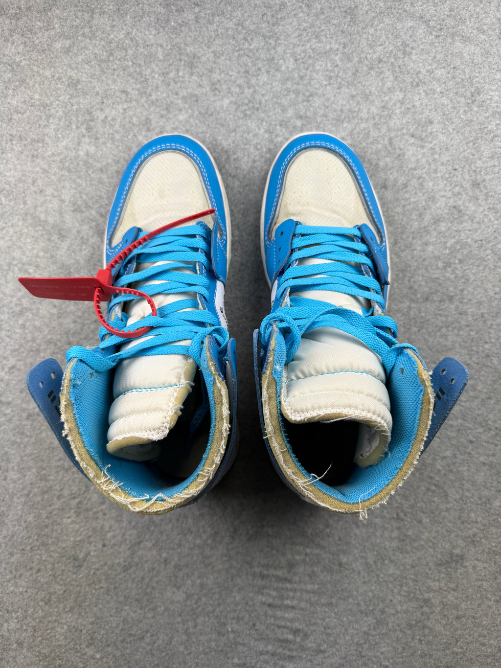 Air Jordan 1 High Retro x Off-White University Blue (USED)