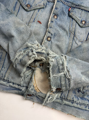 Vintage Distressed Levi Sherpa Lined Denim Jacket