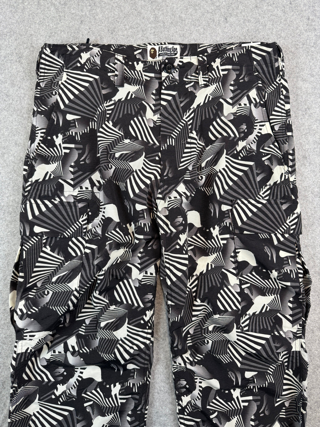 BAPE Dazzle Camo Pants Black/Grey (USED)